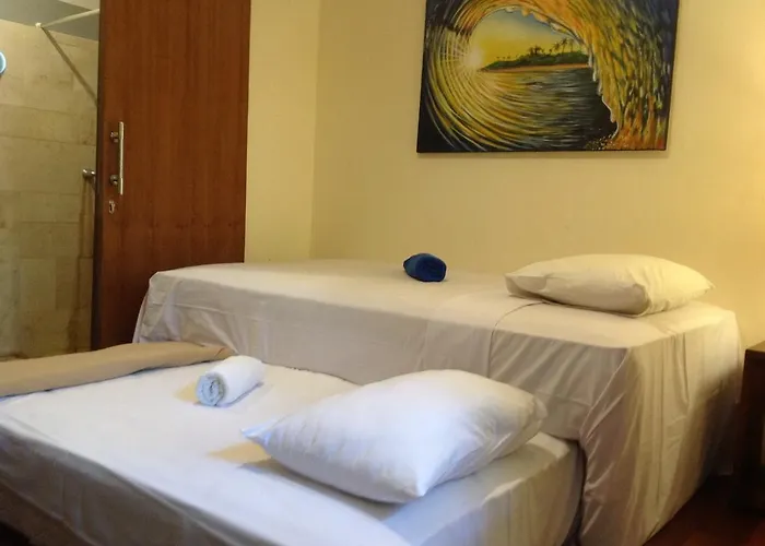 Hostel M Box