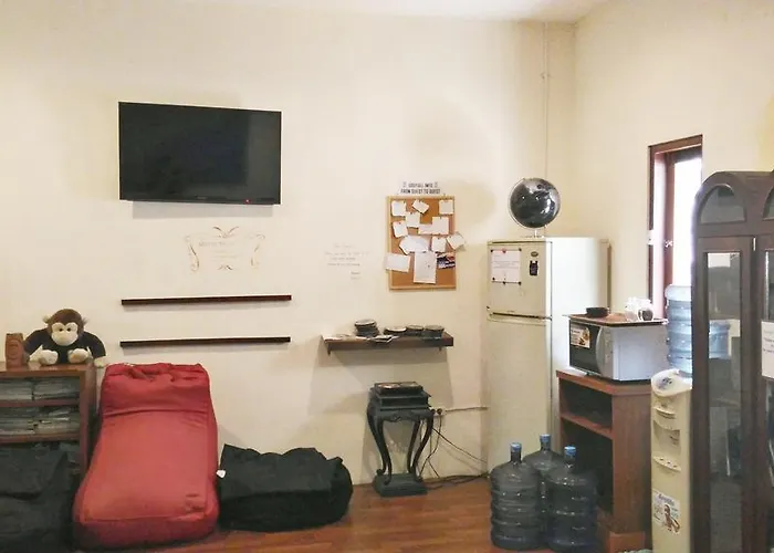 Hostel M Box *