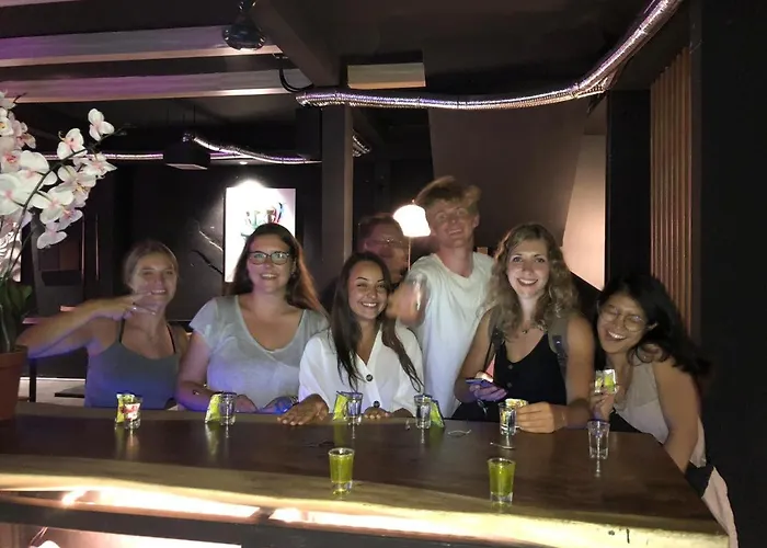 Hostel M Box