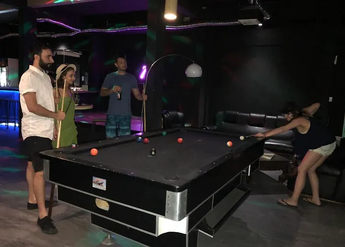 M Box * Seminyak (Bali)